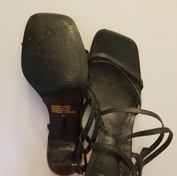 Sandals with heels for woman.  Size: 6.from brazil - Picture 3 of 4